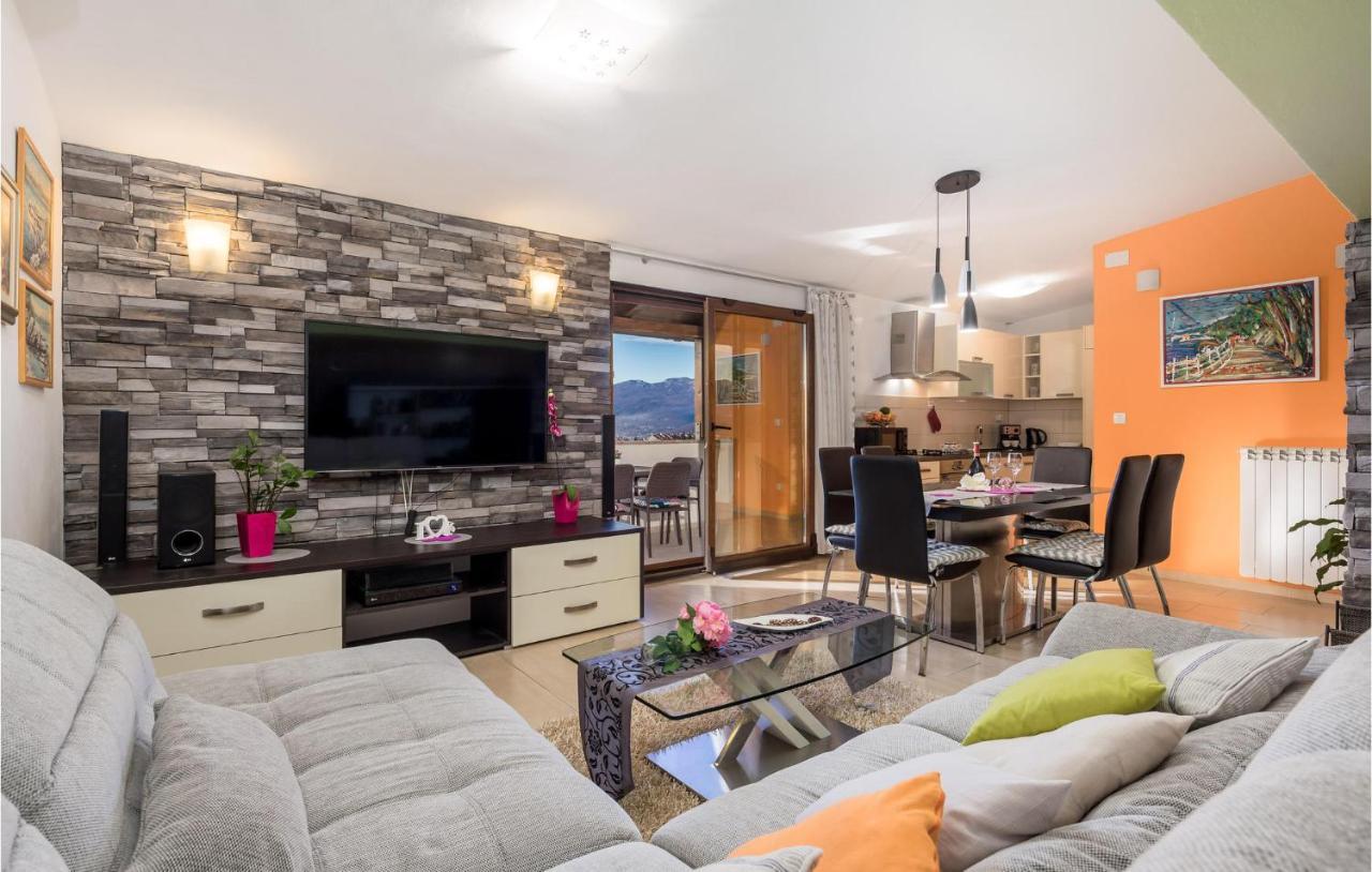 Gorgeous Apartment In Rijeka With Kitchen ภายนอก รูปภาพ