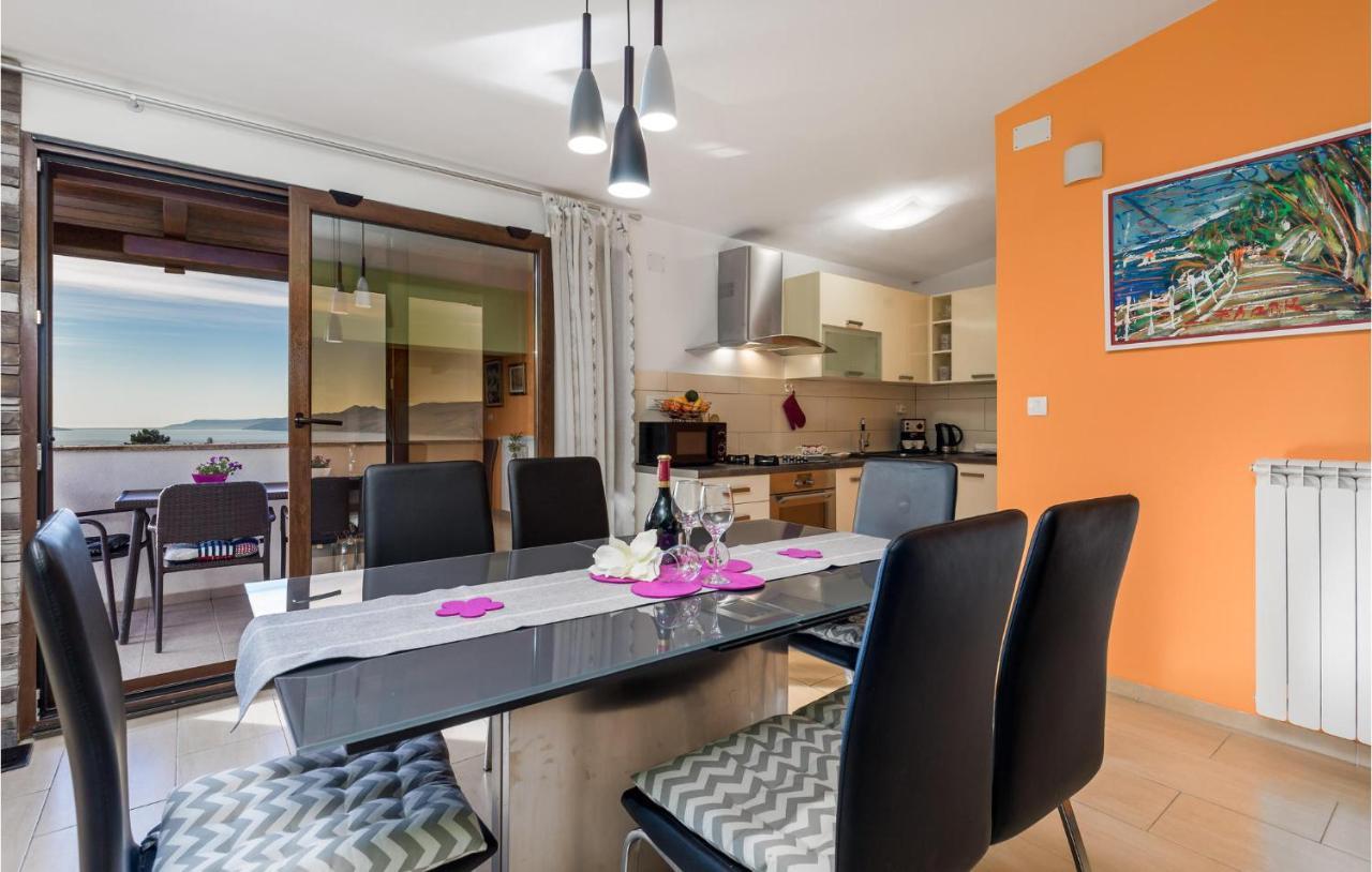 Gorgeous Apartment In Rijeka With Kitchen ภายนอก รูปภาพ