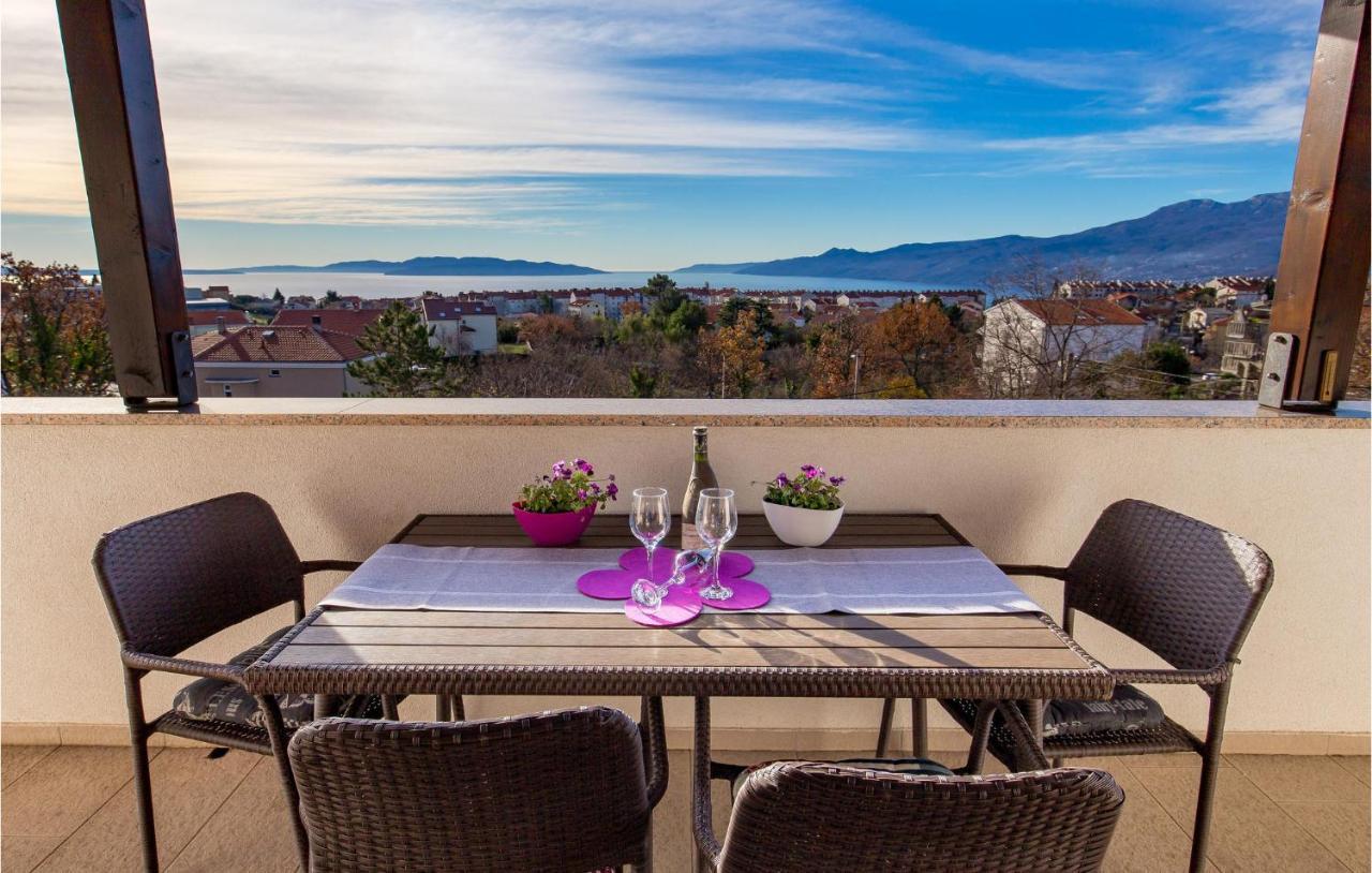 Gorgeous Apartment In Rijeka With Kitchen ภายนอก รูปภาพ