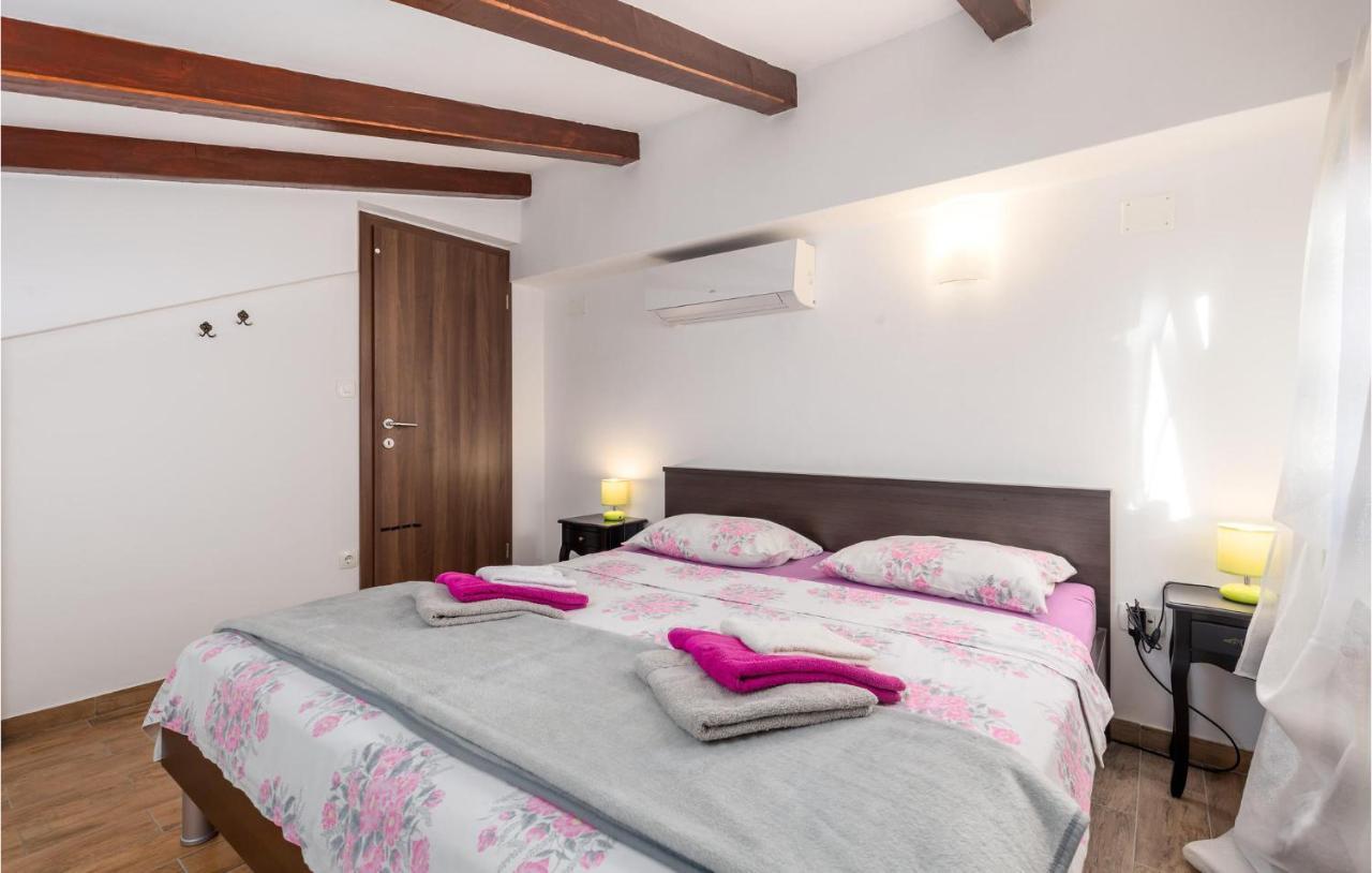 Gorgeous Apartment In Rijeka With Kitchen ภายนอก รูปภาพ