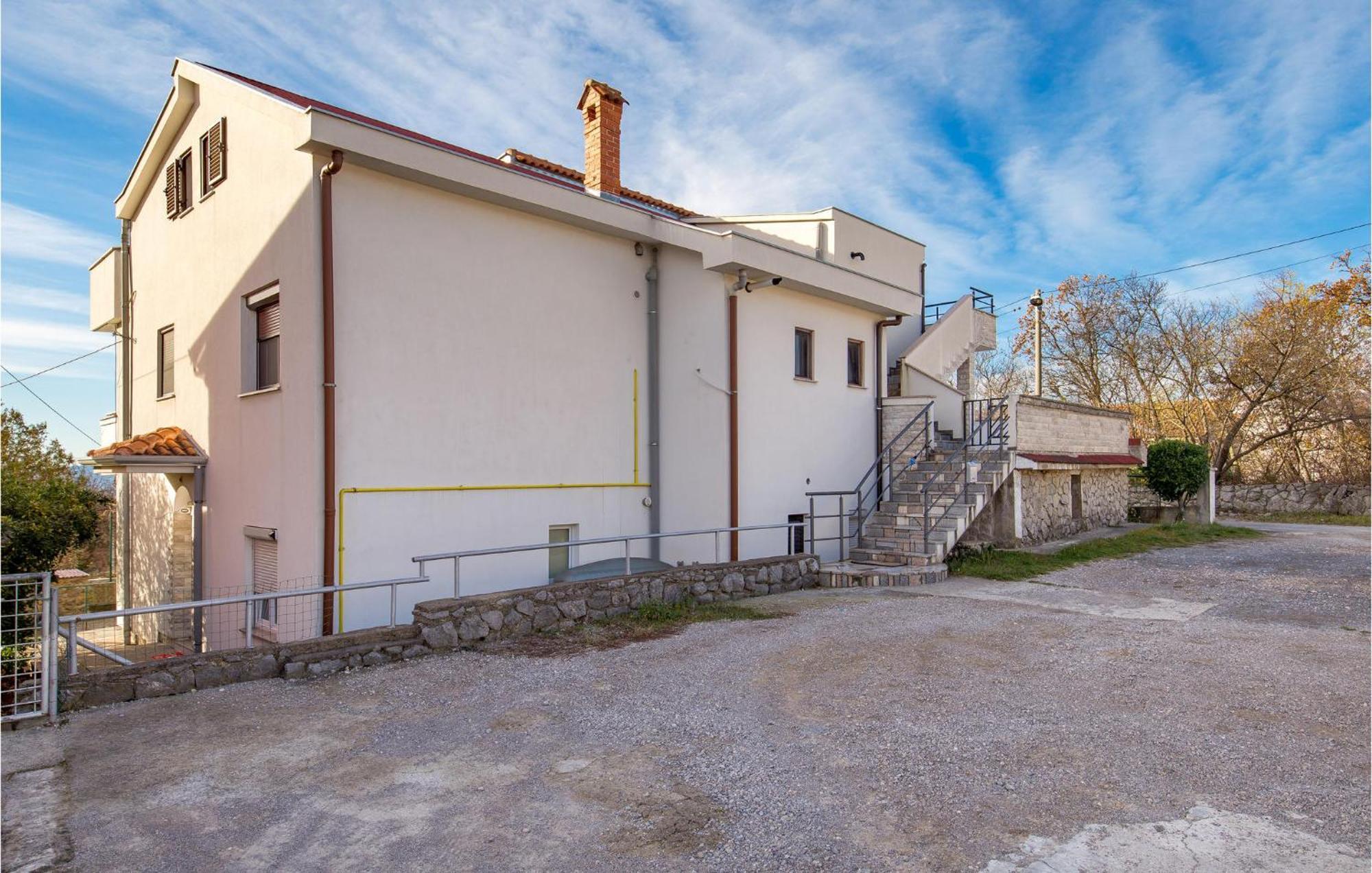 Gorgeous Apartment In Rijeka With Kitchen ภายนอก รูปภาพ
